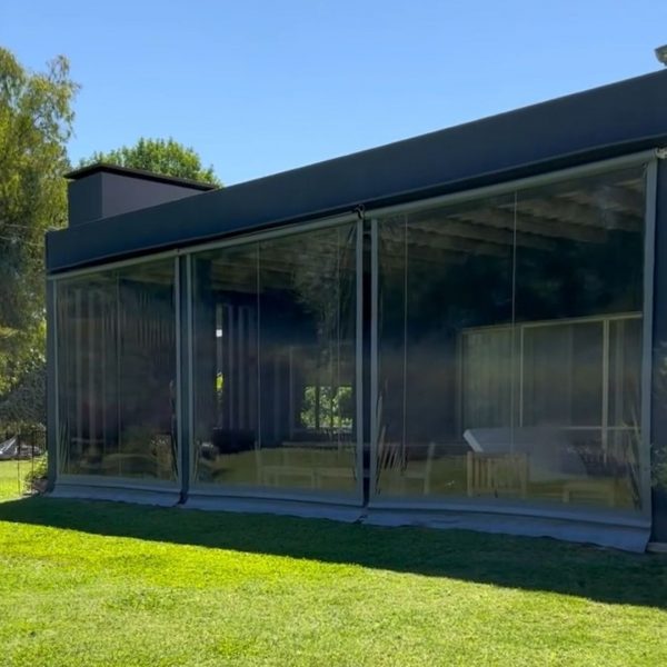 Cortina Exterior con Cristal PVC - Imagen 4